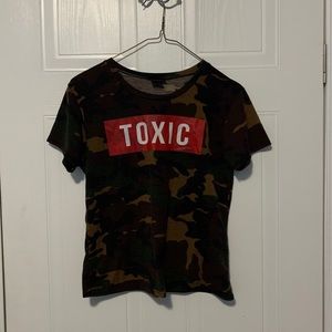 Rue 21 camo toxic shirt